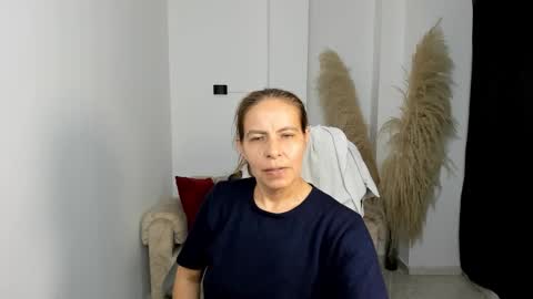 KARLYE online show from March 18, 2026, 2:37 am