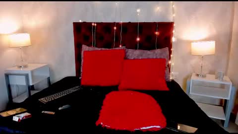 Karly Print online show from February 11, 2026, 3:39 pm