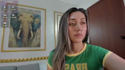 karlyy_ online show from February 19, 2026, 8:38 pm