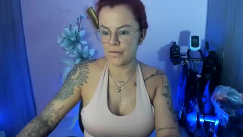 Snapshot of karol_milf__ chatting on December 1, 2024, 11:47 pm kAROL MILF online show from December 1, 2024, 11:47 pm