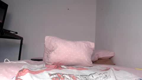 Snapshot of karolgirl_1 chatting on June 2, 2026, 10:39 am Karol online show from June 2, 2026, 10:39 am
