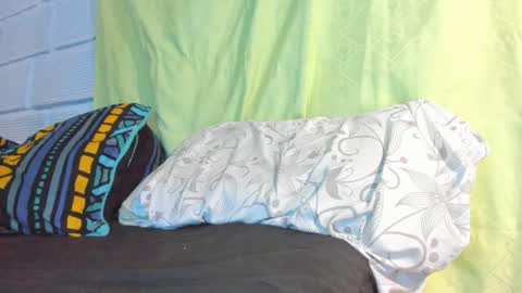 Snapshot of karoli_sanz chatting on November 14, 2025, 2:10 am Karolinstagram.karoli sanz online show from November 14, 2025, 2:10 am