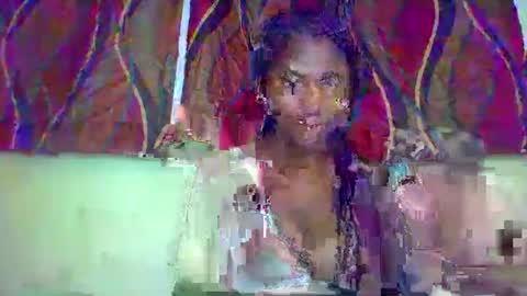 karoliee online show from May 13, 2026, 11:40 am
