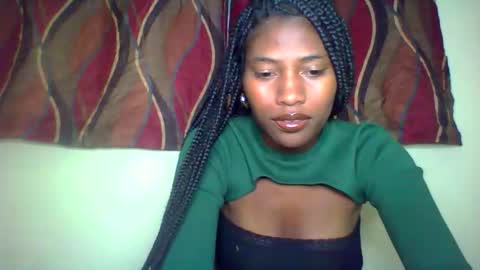 karoliee online show from May 15, 2026, 4:03 pm