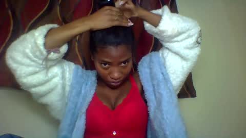 karoliee online show from July 22, 2026, 7:33 am