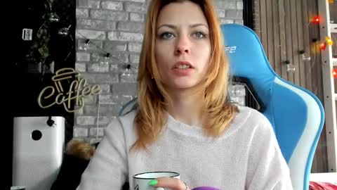 Snapshot of karoline121 chatting on January 16, 2026, 9:02 am karoline121 online show from January 16, 2026, 9:02 am