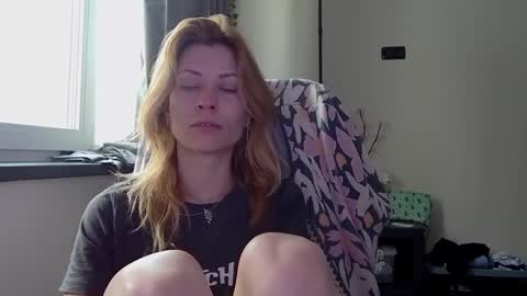 Snapshot of karoline121 chatting on February 2, 2026, 10:58 am karoline121 online show from February 2, 2026, 10:58 am