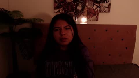 Isa online show from March 4, 2025, 12:55 pm