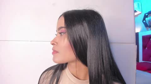 Karol online show from April 18, 2026, 11:25 am