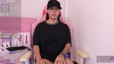 Karol online show from March 6, 2025, 7:54 pm