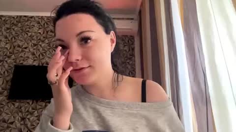 Snapshot of karolrainwater chatting on July 30, 2026, 9:08 am Adele online show from July 30, 2026, 9:08 am