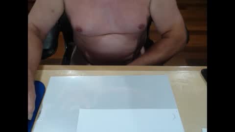 Snapshot of kartinka40 chatting on September 17, 2025, 9:55 am Milkiman online show from September 17, 2025, 9:55 am