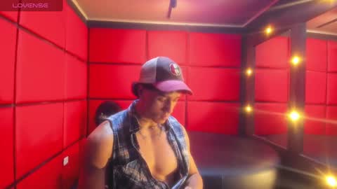 ---Kary--- online show from March 9, 2025, 4:27 am