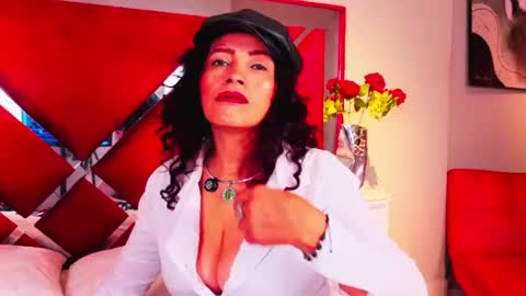 kasandra gomez online show from July 26, 2026, 12:45 pm