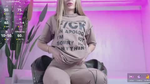 Snapshot of kaseyquinn chatting on April 19, 2026, 9:17 pm Kasey online show from April 19, 2026, 9:17 pm