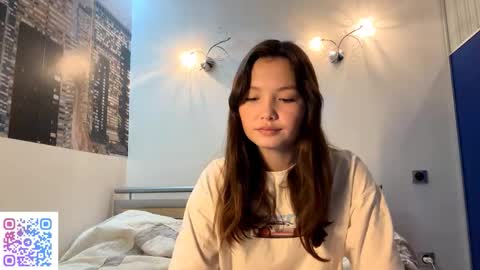 Kira online show from September 18, 2025, 10:06 am