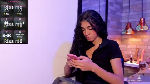 Snapshot of kassandraweked chatting on December 2, 2024, 11:18 pm Kassandra Weked online show from December 2, 2024, 11:18 pm