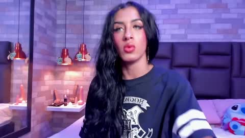 Snapshot of kassandraweked chatting on December 11, 2024, 4:42 pm Kassandra Weked online show from December 11, 2024, 4:42 pm