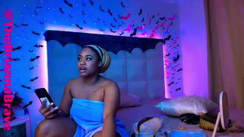 Snapshot of kat2025 chatting on October 28, 2025, 2:26 am BriannaBrave online show from October 28, 2025, 2:26 am