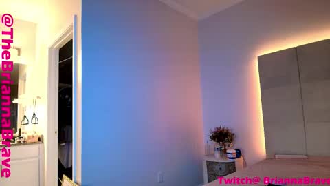 Snapshot of kat2025 chatting on November 9, 2025, 12:09 am BriannaBrave online show from November 9, 2025, 12:09 am