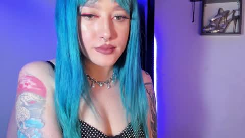 Snapshot of kat_apple chatting on January 4, 2025, 12:37 am Alicia online show from January 4, 2025, 12:37 am