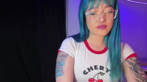 Snapshot of kat_apple chatting on January 10, 2025, 11:39 pm Alicia online show from January 10, 2025, 11:39 pm