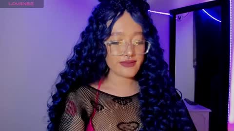 Snapshot of kat_apple chatting on February 1, 2025, 1:23 am Alicia online show from February 1, 2025, 1:23 am