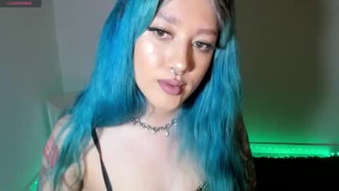 Snapshot of kat_apple chatting on March 12, 2025, 4:30 am Alicia online show from March 12, 2025, 4:30 am