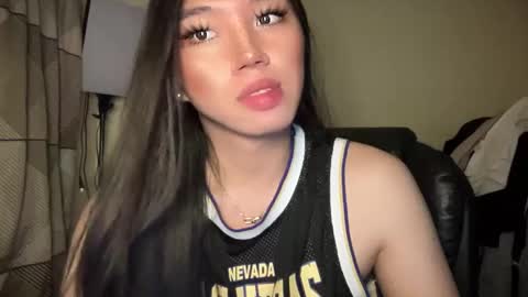 Snapshot of kat_hollandx chatting on January 2, 2025, 8:13 pm Majesty online show from January 2, 2025, 8:13 pm