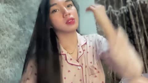 Snapshot of kat_hollandx chatting on January 17, 2025, 6:04 am Majesty online show from January 17, 2025, 6:04 am