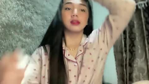 Snapshot of kat_hollandx chatting on January 22, 2025, 11:56 am Majesty online show from January 22, 2025, 11:56 am