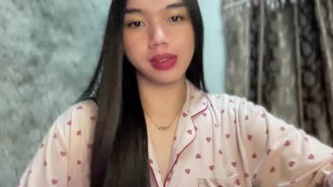 Snapshot of kat_hollandx chatting on January 25, 2025, 2:47 pm Majesty online show from January 25, 2025, 2:47 pm