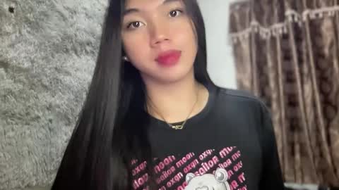 Snapshot of kat_hollandx chatting on January 28, 2025, 3:04 pm Majesty online show from January 28, 2025, 3:04 pm