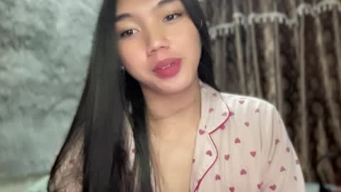 Snapshot of kat_hollandx chatting on February 1, 2025, 2:56 pm Majesty online show from February 1, 2025, 2:56 pm