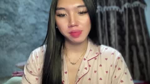 Snapshot of kat_hollandx chatting on February 3, 2025, 2:24 pm Majesty online show from February 3, 2025, 2:24 pm