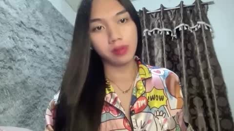 Snapshot of kat_hollandx chatting on February 8, 2025, 12:39 pm Majesty online show from February 8, 2025, 12:39 pm