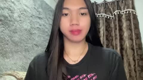 Snapshot of kat_hollandx chatting on March 2, 2025, 3:48 pm Majesty online show from March 2, 2025, 3:48 pm