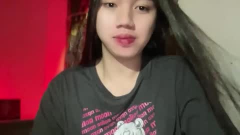 Snapshot of kat_hollandx chatting on November 21, 2025, 6:06 pm Majesty online show from November 21, 2025, 6:06 pm