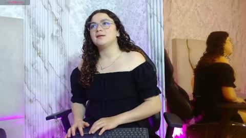 katalella_tay1 online show from July 11, 2026, 7:05 pm