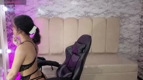 Snapshot of kataleya_t chatting on November 7, 2025, 3:28 am kataleya_t online show from November 7, 2025, 3:28 am