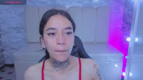 Snapshot of kataleya_t chatting on November 19, 2025, 3:28 am kataleya_t online show from November 19, 2025, 3:28 am