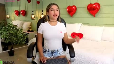 Snapshot of kataliina_18 chatting on February 9, 2026, 11:47 am Kat online show from February 9, 2026, 11:47 am