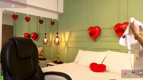 Snapshot of kataliina_18 chatting on February 12, 2026, 11:38 am Kat online show from February 12, 2026, 11:38 am