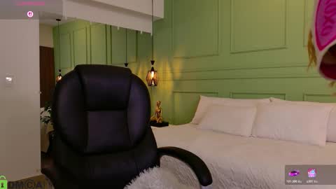 Snapshot of kataliina_18 chatting on March 19, 2026, 11:47 am Kat online show from March 19, 2026, 11:47 am