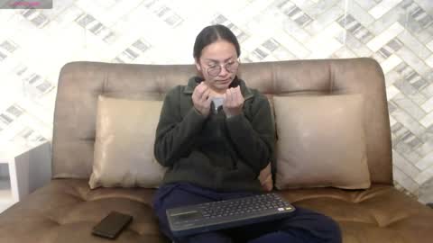 Katalina online show from April 7, 2026, 3:01 pm