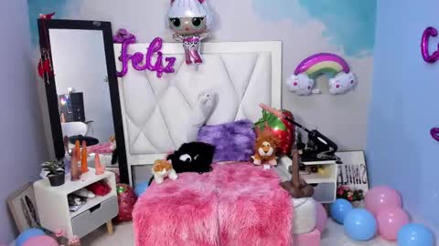 Snapshot of katalina_garcia chatting on February 11, 2025, 9:46 pm Kata Garcia online show from February 11, 2025, 9:46 pm