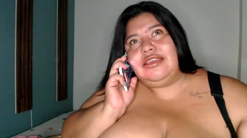 Snapshot of katalina_gomez6921 chatting on April 25, 2026, 11:24 pm Kata online show from April 25, 2026, 11:24 pm