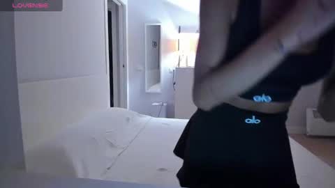 Kata Millants online show from March 10, 2025, 7:29 pm