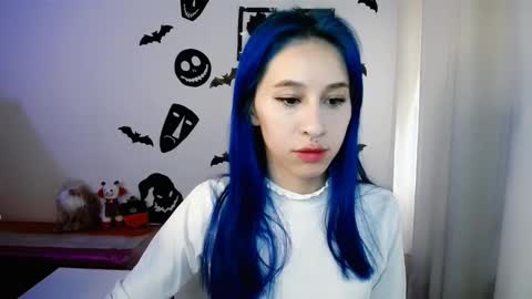 Maca online show from October 19, 2025, 2:07 pm