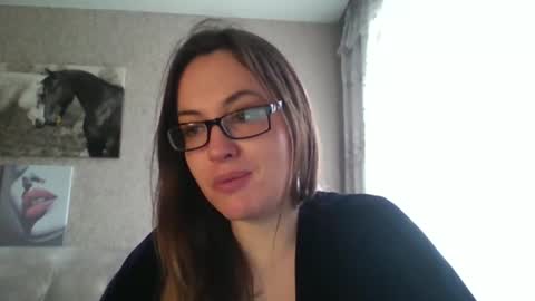 katarios online show from October 13, 2025, 8:58 am